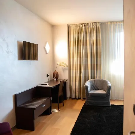 Hotel Castahotel Castagnito
