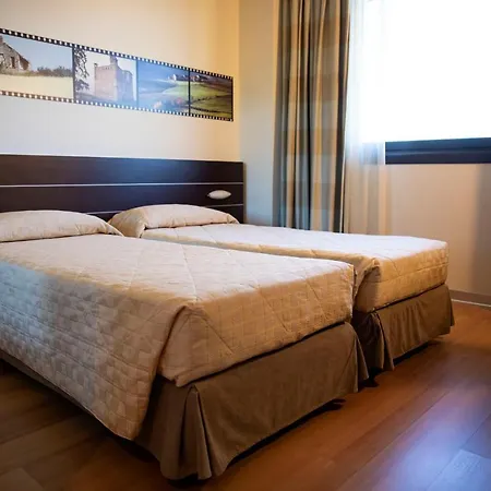 Castahotel 4* Castagnito
